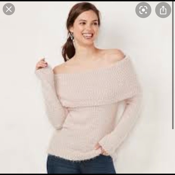LC off shoulder pale pink sweater - Picture 1 of 2